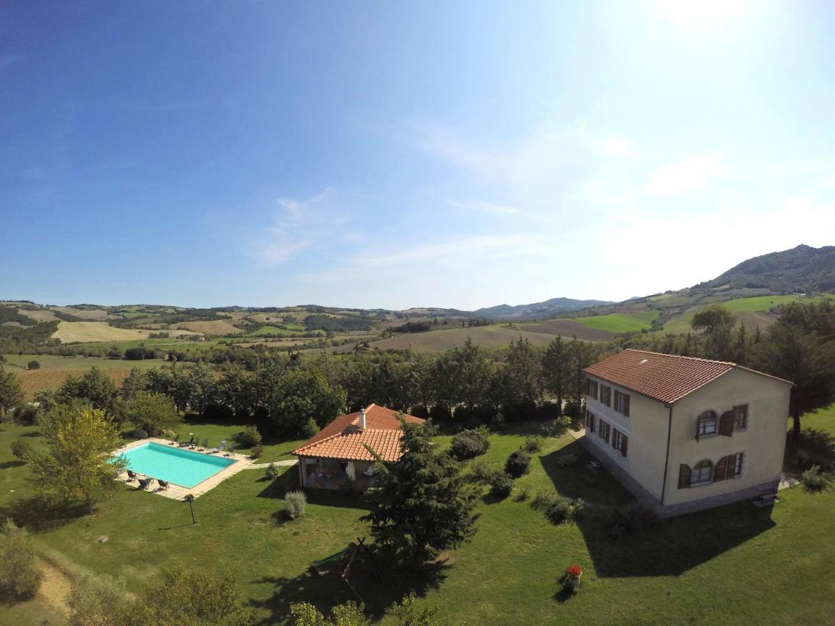 Appartamento Uva - Agriturismo Le Selvole Pomarance Exteriör bild