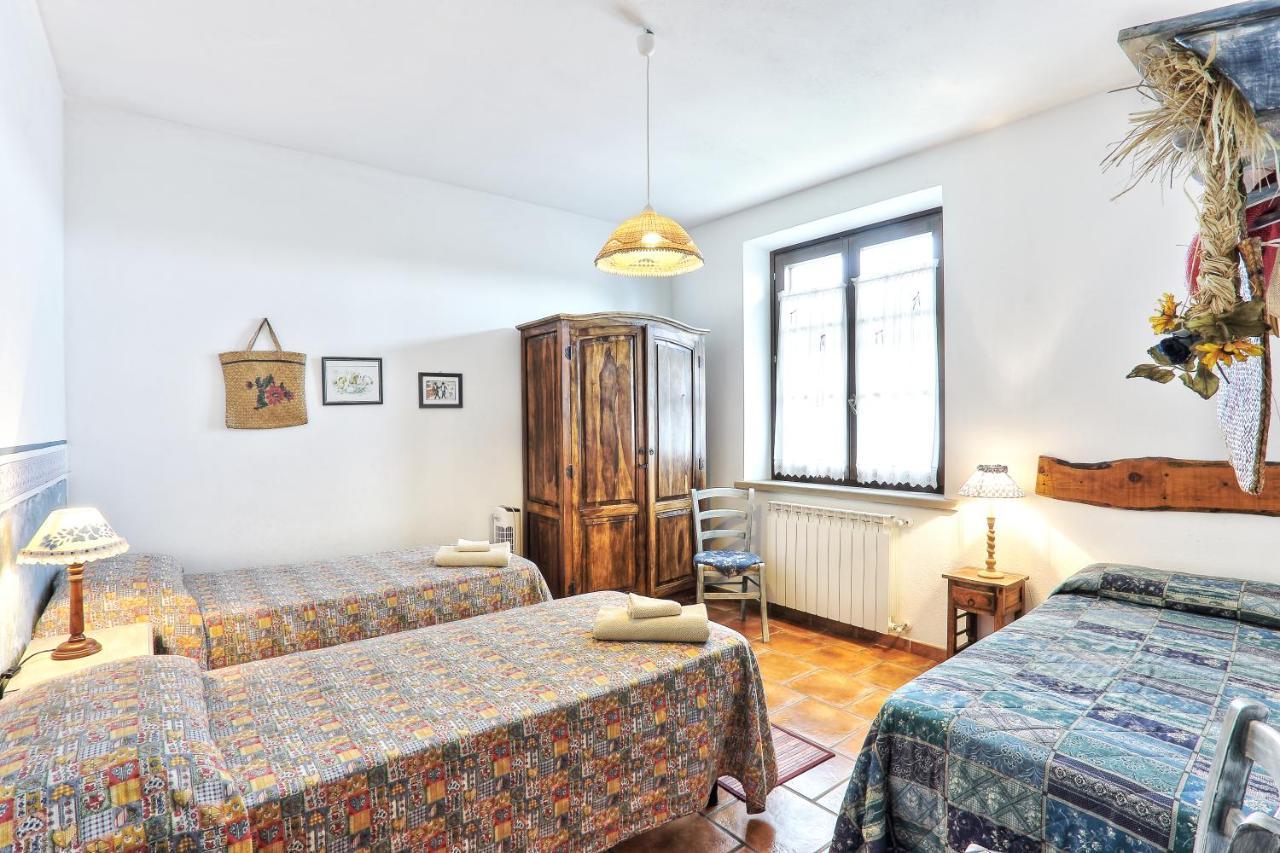 Appartamento Uva - Agriturismo Le Selvole Pomarance Exteriör bild